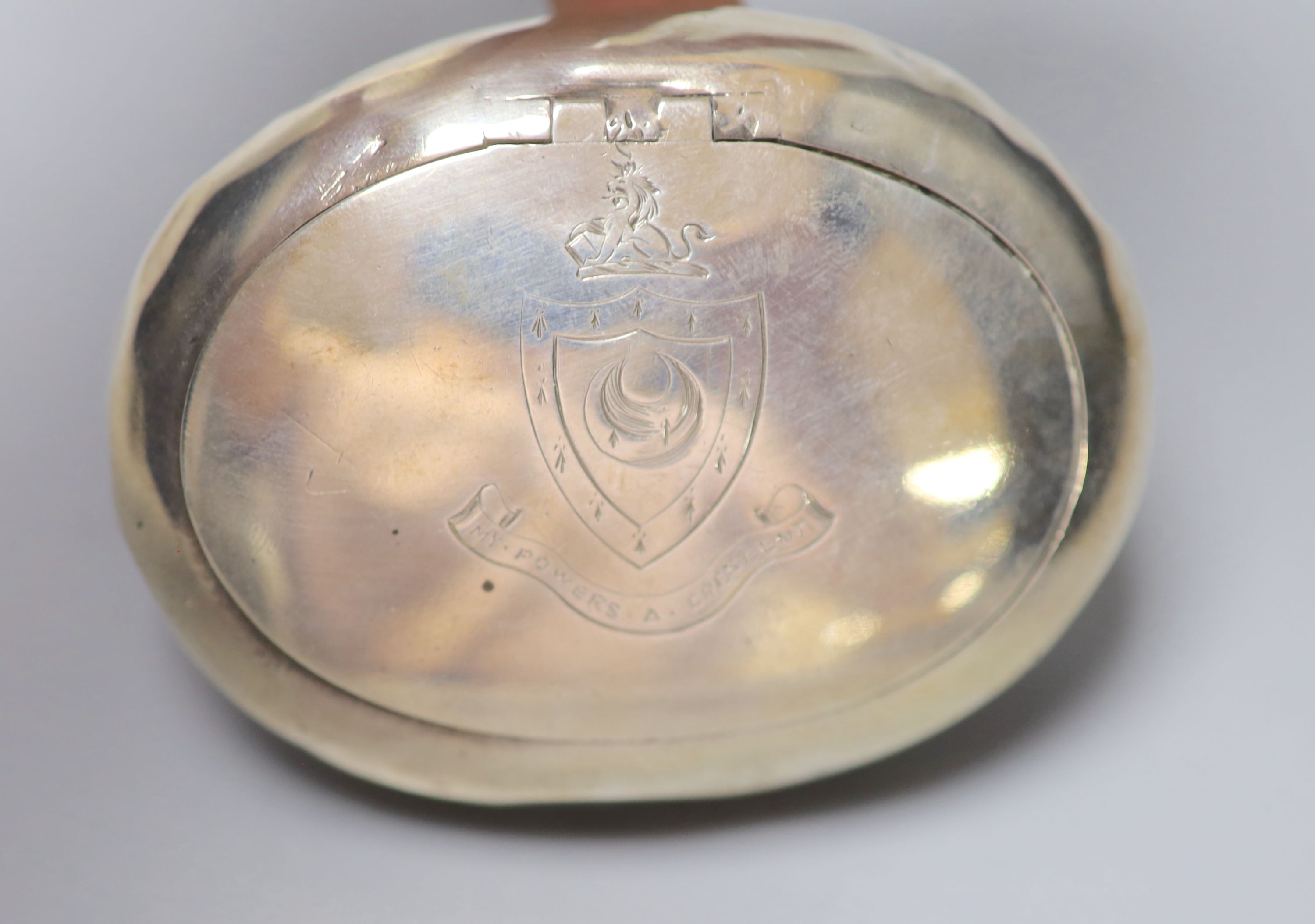 A George V silver oval tobacco box, Marion & Co Ltd, Birmingham, 1907, 9cm.